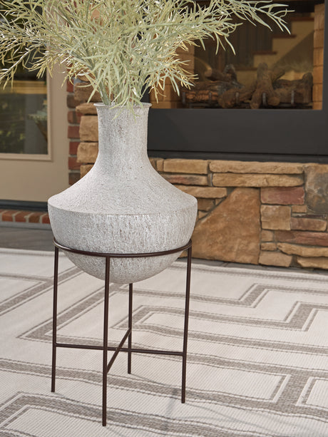 Estonbank Distressed Cream Vase from Ashley - Luna Furniture