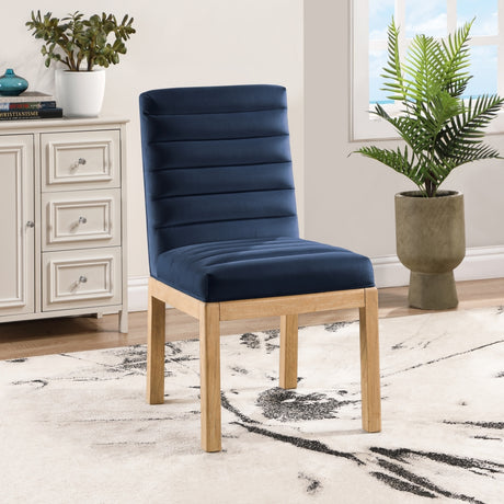 Evelyn Velvet Upholstered Accent Chair in Blue from Meridian - Luna Furniture