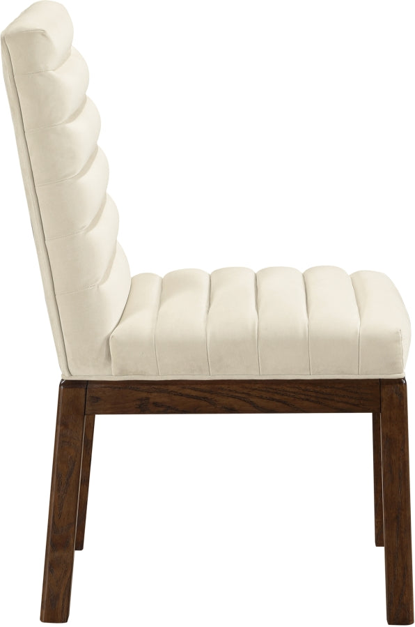 Evelyn Velvet Upholstered Accent Chair in Cream from Meridian - Luna Furniture