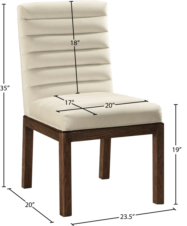 Evelyn Velvet Upholstered Accent Chair in Cream from Meridian - Luna Furniture