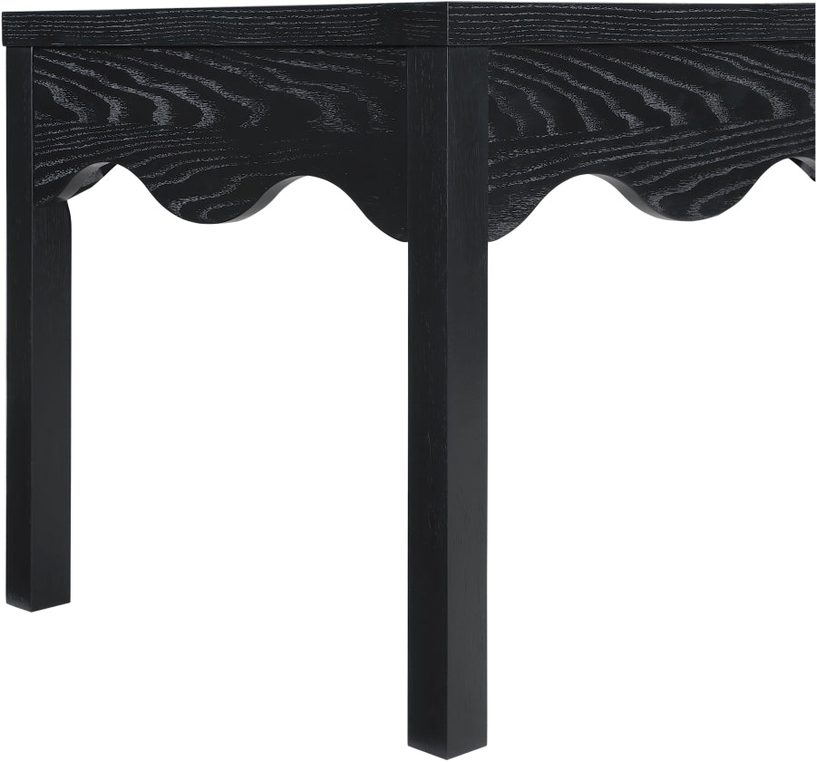 Fiora End Table in Black from Meridian - Luna Furniture