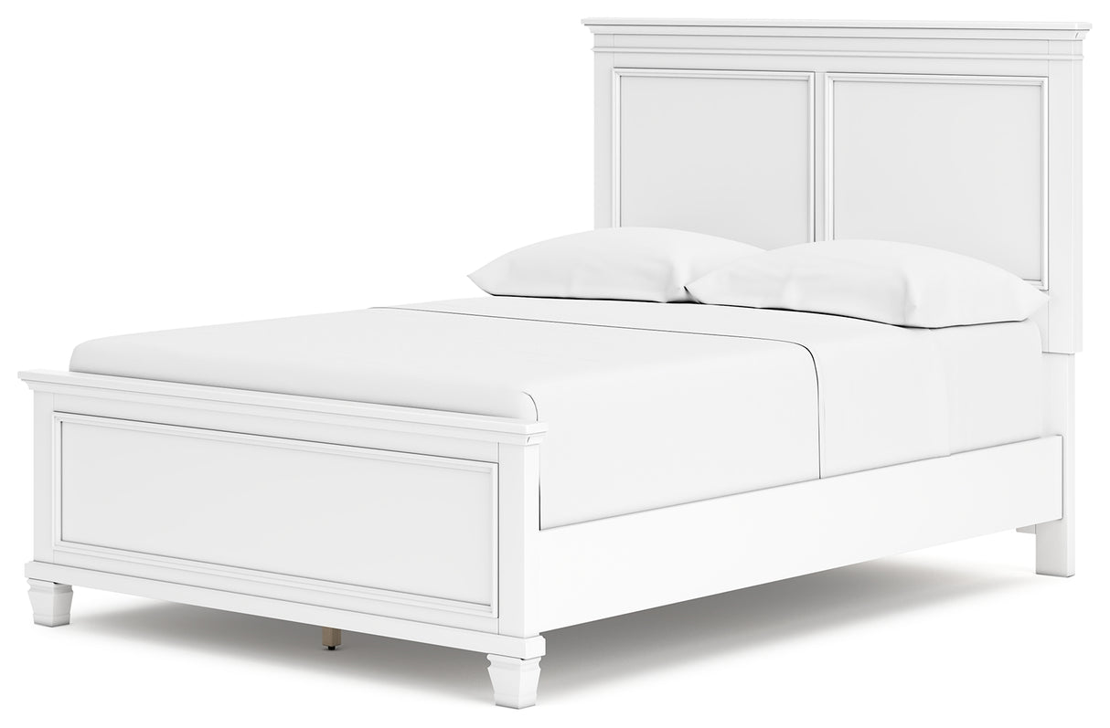 Fortman Full Panel Bed with Mirrored Dresser, Chest and 2 Nightstands in White - PKG015171