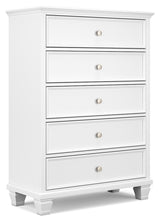 Fortman Full Panel Bed with Mirrored Dresser, Chest and Nightstand in White - PKG015174