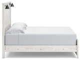 Gerridan King Panel Bed with Mirrored Dresser and Nightstand in White/Gray - PKG019126