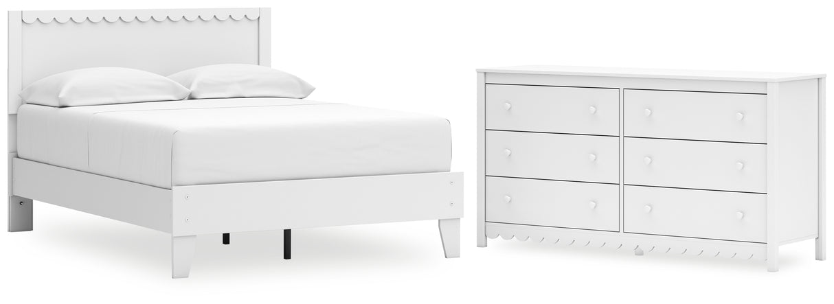 Hallityn Full Panel Platform Bed with Dresser in White - PKG018840