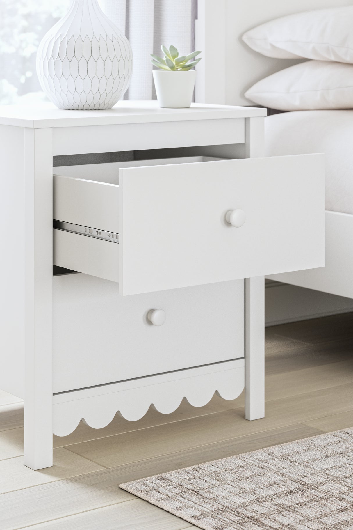 Hallityn Full Tent Bed with Dresser and Nightstand in White from Ashley - Luna Furniture