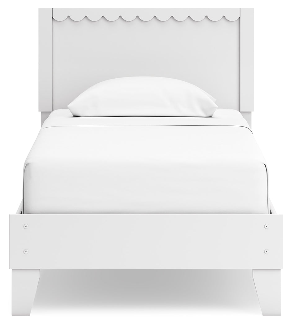 Hallityn Twin Panel Platform Bed with Dresser and 2 Nightstands in White - PKG019036