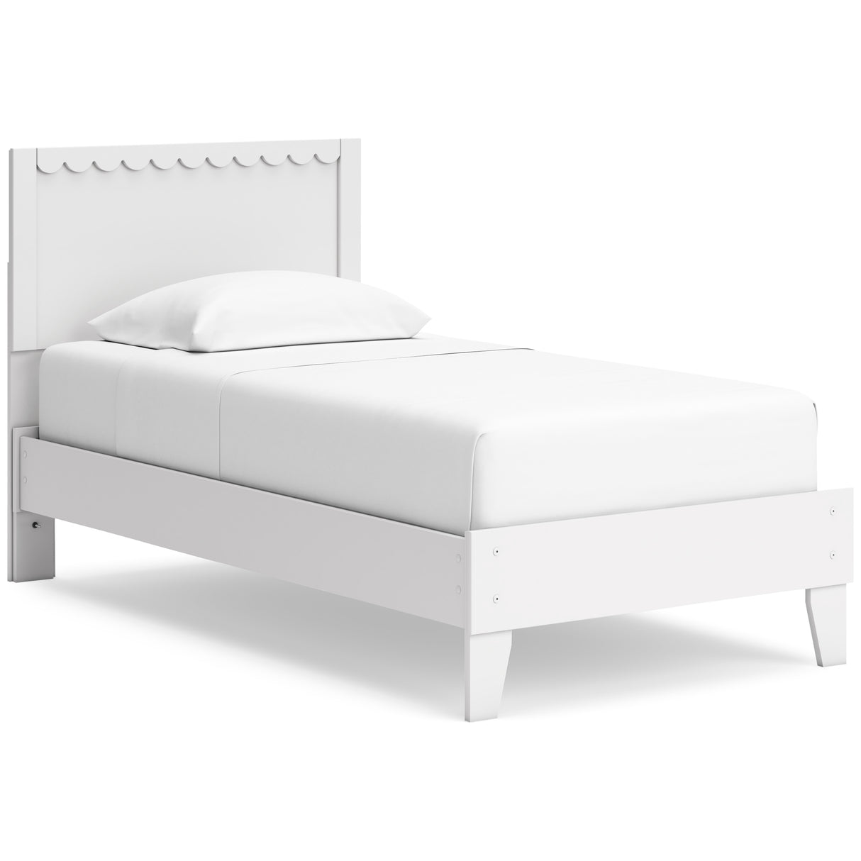 Hallityn Twin Panel Platform Bed with Dresser and Chest in White - PKG018838