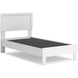 Hallityn Twin Panel Platform Bed with Dresser and Chest in White - PKG018838