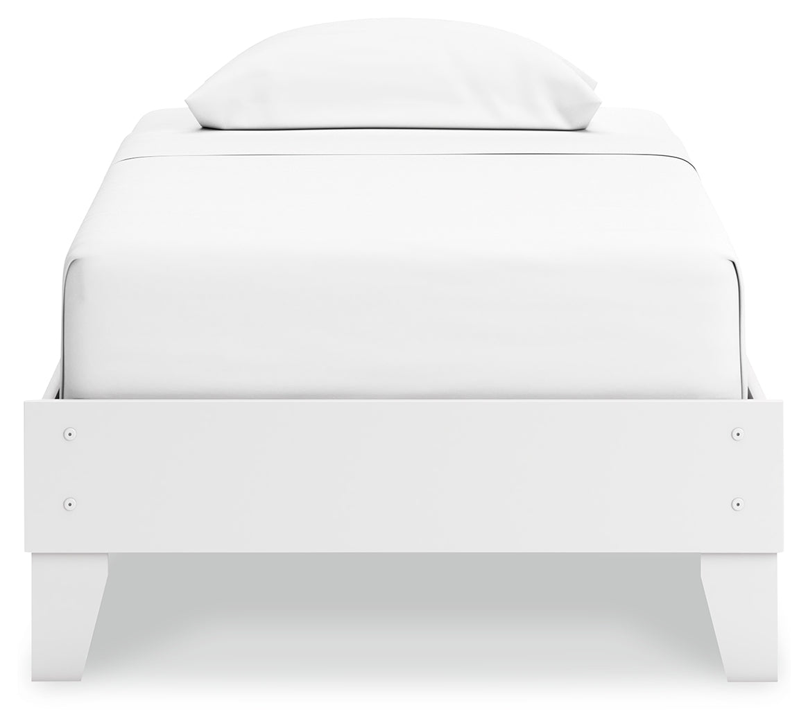 Hallityn Twin Platform Bed with Dresser and 2 Nightstands in White - PKG019021