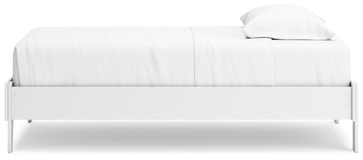 Hallityn Twin Platform Bed with Dresser and 2 Nightstands in White - PKG019021