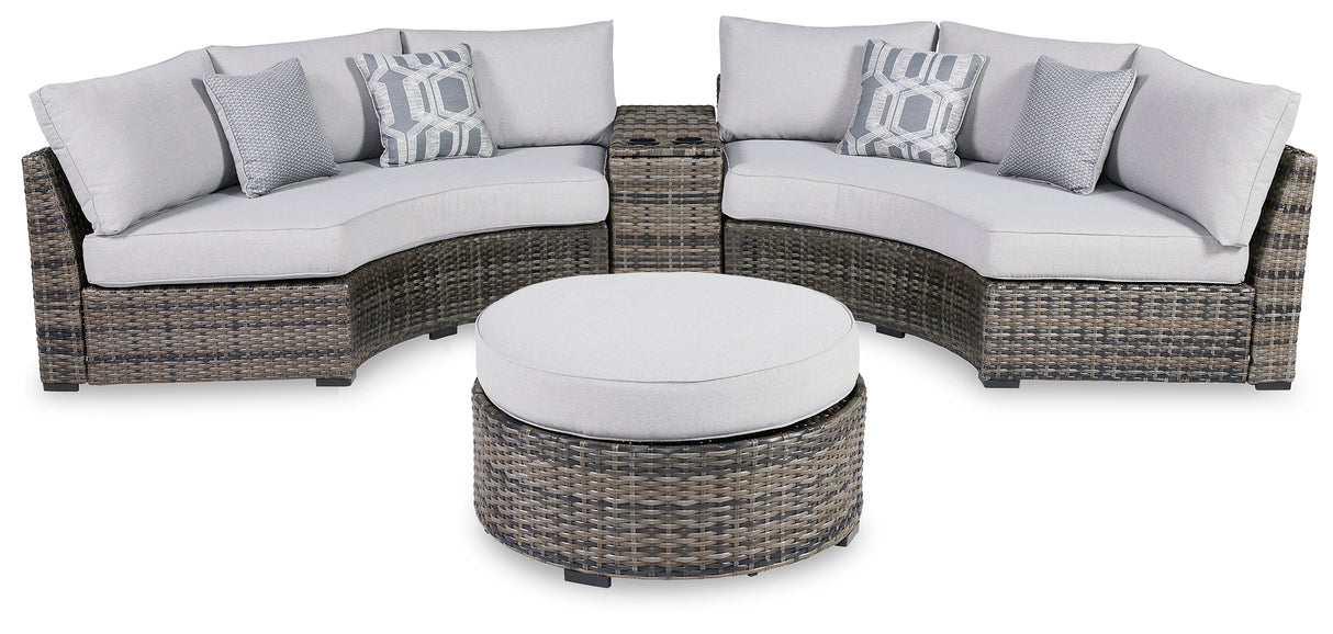 Harbor Court 3-Piece Outdoor Sectional with Ottoman in Gray - PKG014584