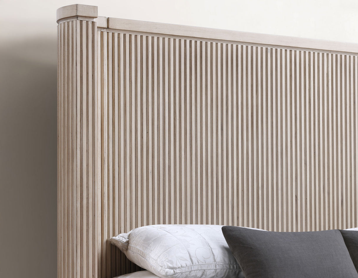 Henry Reeded King Bed, Tan Finish from Steve Silver - Luna Furniture