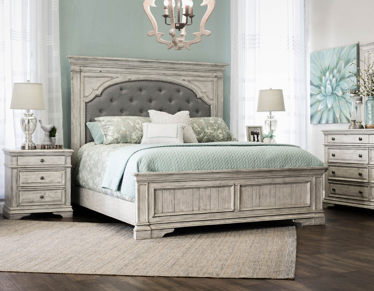 Highland Park Cathedral White Dresser from Steve Silver - Luna Furniture