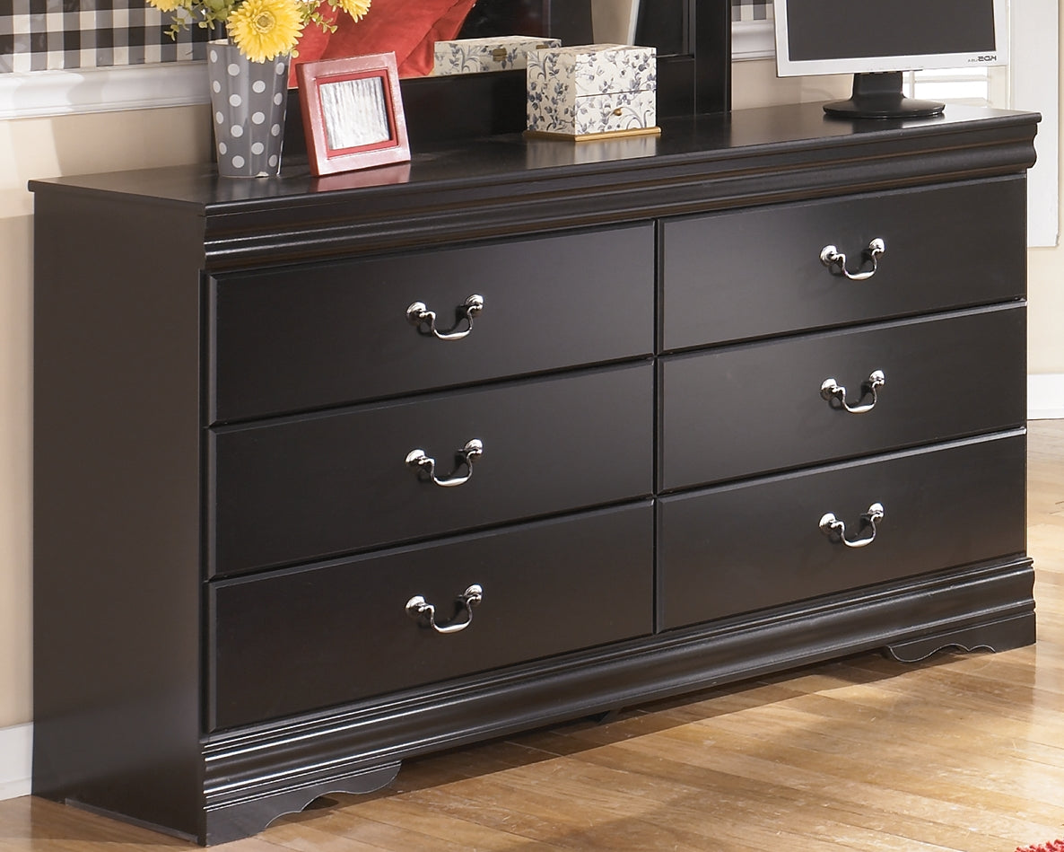 Huey Vineyard Queen Sleigh Headboard Bed with Dresser in Black from Ashley - Luna Furniture