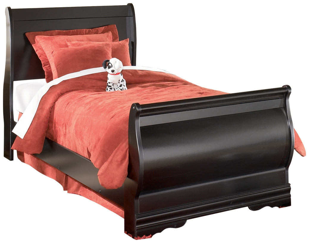 Huey Vineyard Twin Sleigh Bed with Mirrored Dresser, Chest and 2 Nightstands in Black from Ashley - Luna Furniture