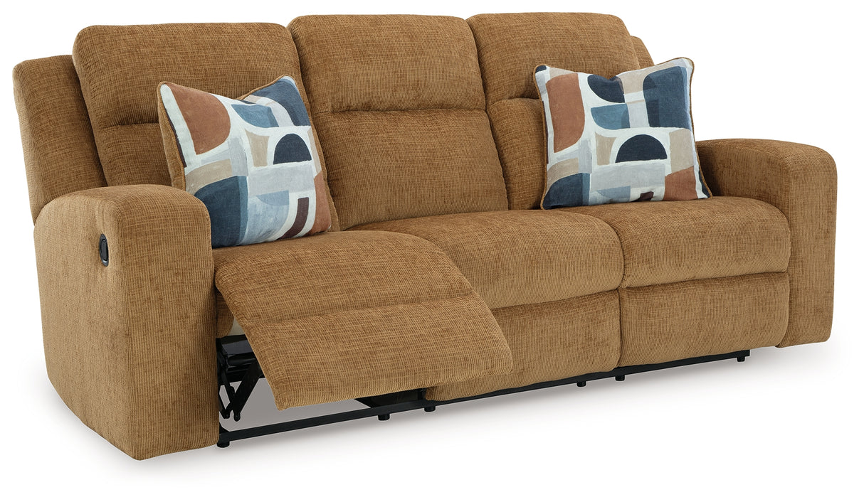 Kanlow Honey Reclining Sofa - 3860588