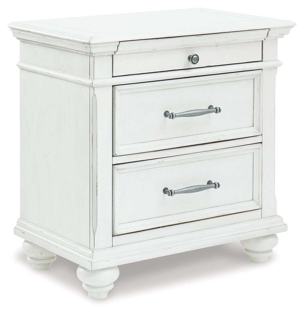 Kanwyn Queen Panel Bed with Mirrored Dresser and 2 Nightstands in Whitewash - PKG007937