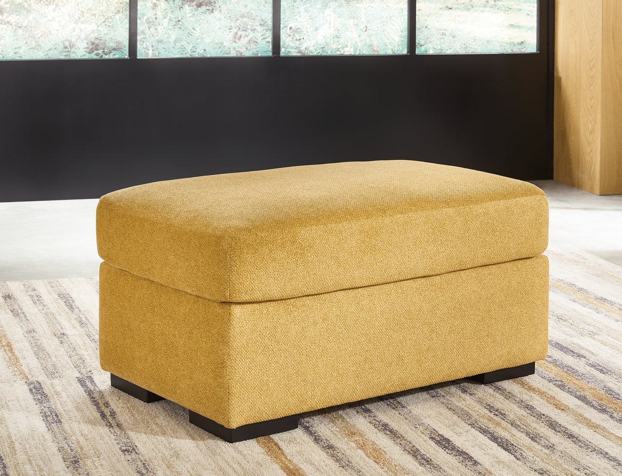 Keerwick Sofa, Loveseat, Chair and Ottoman in Sunflower - PKG018548