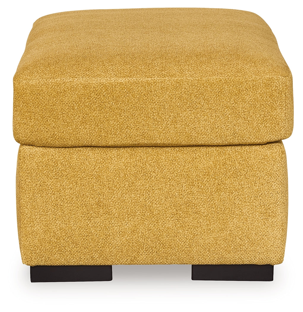 Keerwick Sofa, Loveseat, Chair and Ottoman in Sunflower - PKG018548