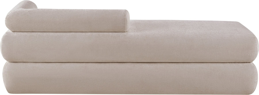 Kennedy Chenille Fabric Bench in Beige from Meridian - Luna Furniture