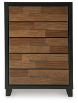 Kraeburn Brown/Black Chest of Drawers - B496-46