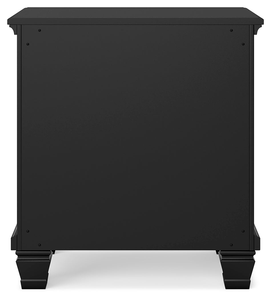 Lanolee California King Panel Bed with Mirrored Dresser, Chest and 2 Nightstands in Black - PKG015231