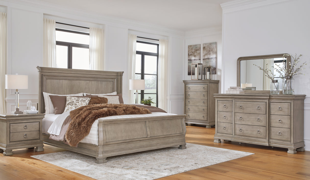 Lexorne King Sleigh Bed with Mirrored Dresser, Chest and 2 Nightstands in Gray - PKG015688