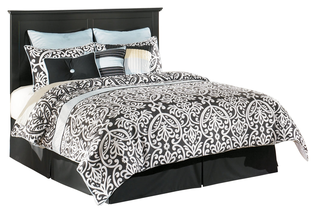 Maribel King/California King Panel Headboard Bed with Mirrored Dresser, Chest and 2 Nightstands in Black from Ashley - Luna Furniture