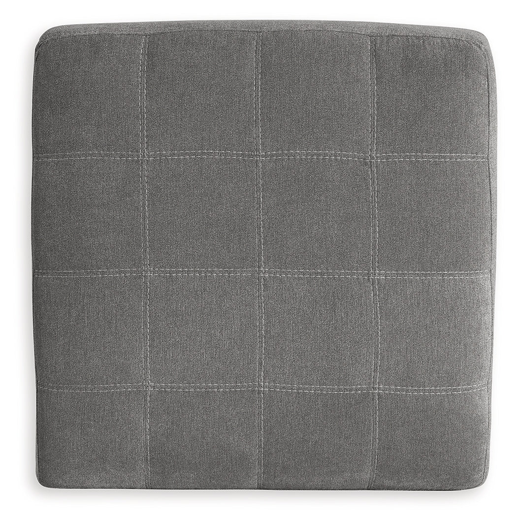 Marleton 2-Piece Sectional with Ottoman in Gray - PKG015810