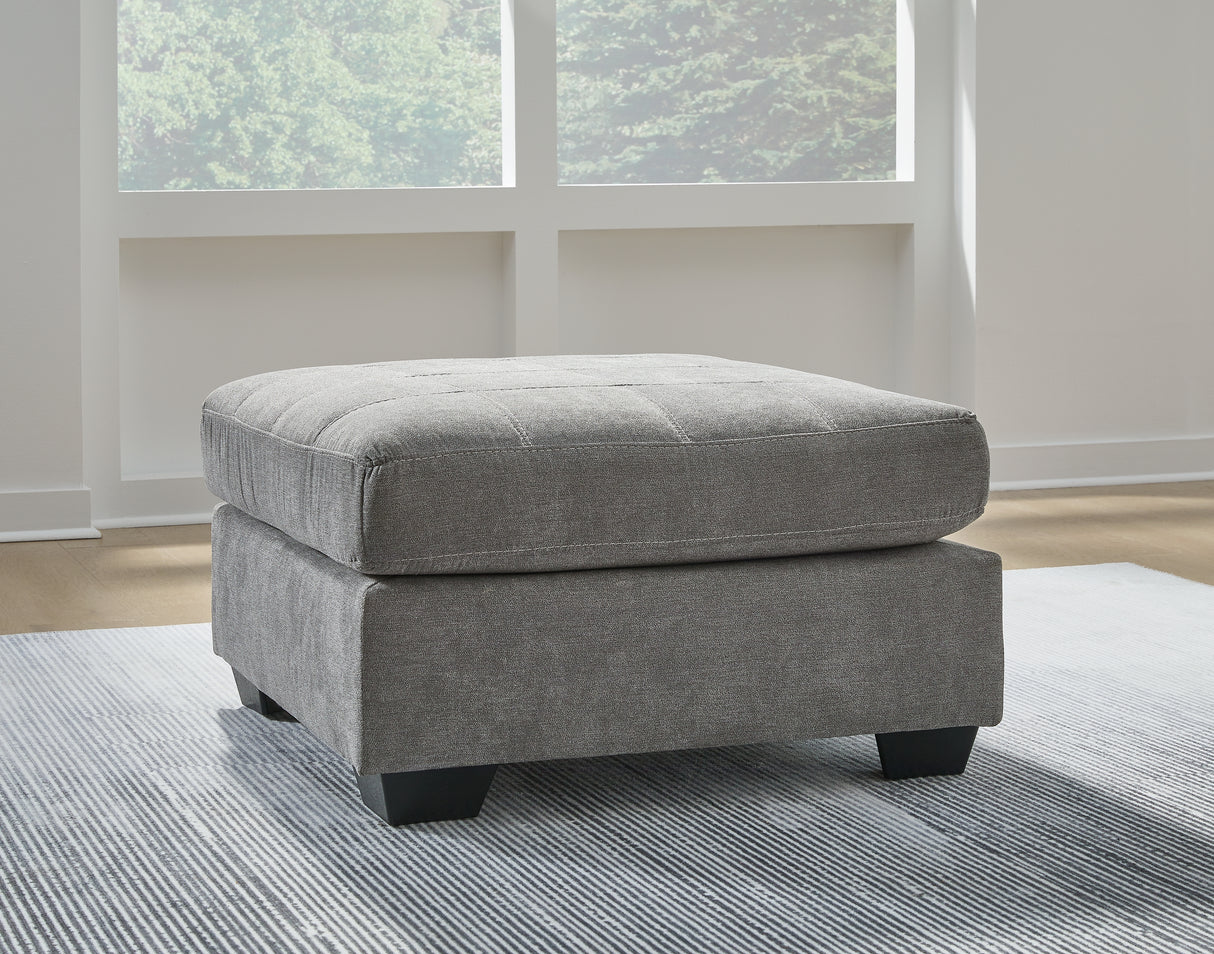 Marleton 2-Piece Sectional with Ottoman in Gray - PKG015811