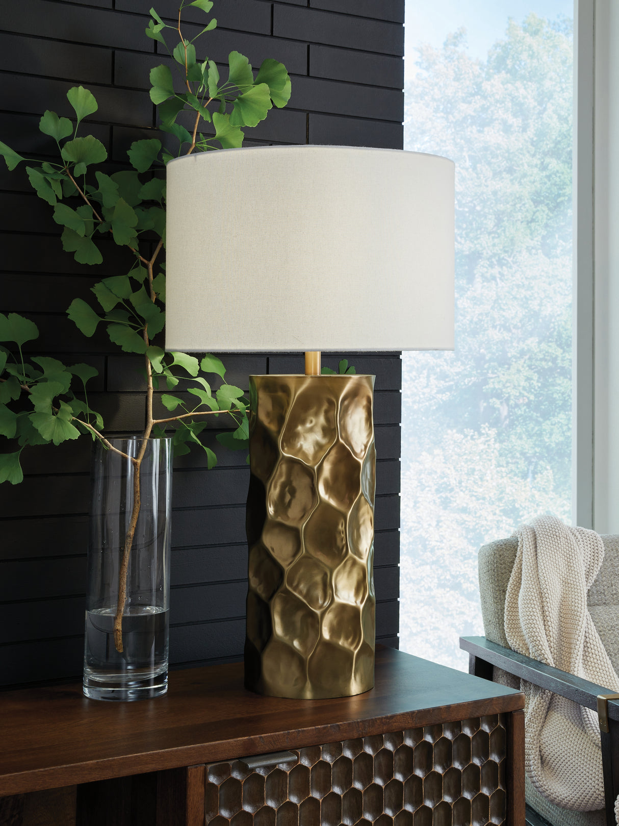 Marshawn Gold Finish Table Lamp from Ashley - Luna Furniture