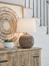 Neavesboro Antique Brown/White Table Lamp from Ashley - Luna Furniture