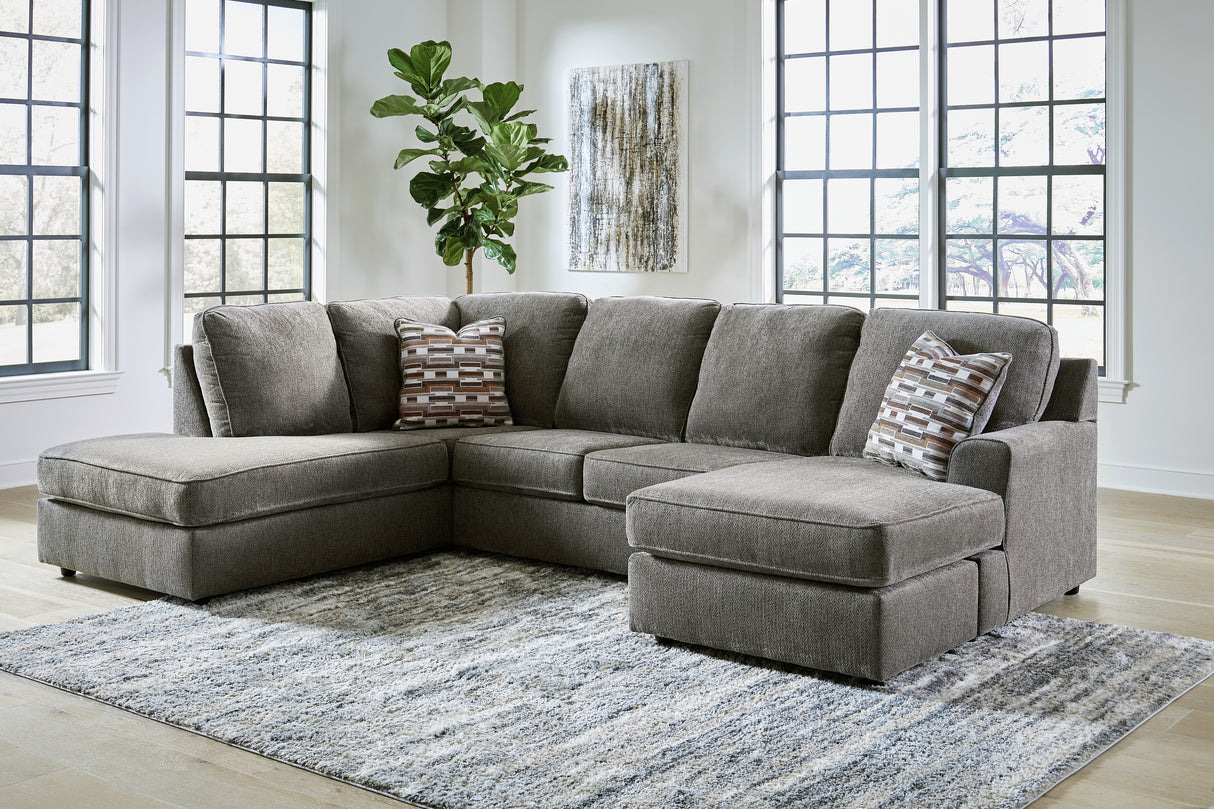 O'Phannon 2-Piece Sectional with Ottoman in Putty - PKG014856