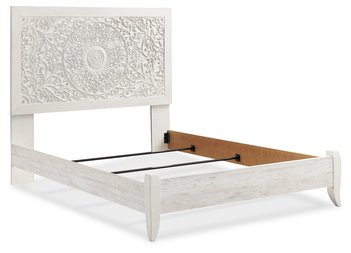 Paxberry Queen Panel Bed with Mirrored Dresser, Chest and Nightstand in Whitewash - PKG007432