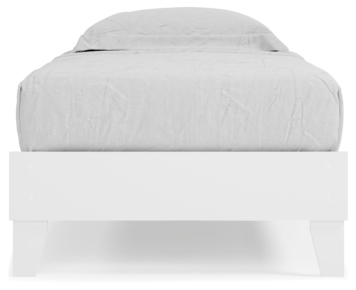 Piperton Twin Platform Bed with Dresser and Chest in White from Ashley - Luna Furniture