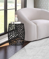 Priya End Table Black from Meridian - Luna Furniture