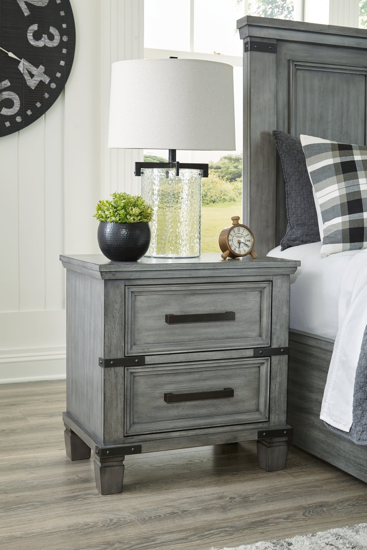 Russelyn California King Storage Bed with Mirrored Dresser, Chest and 2 Nightstands in Gray from Ashley - Luna Furniture