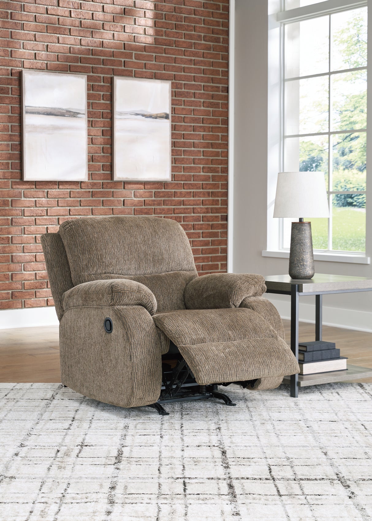 Scranto Sofa, Loveseat and Recliner in Oak - PKG015500