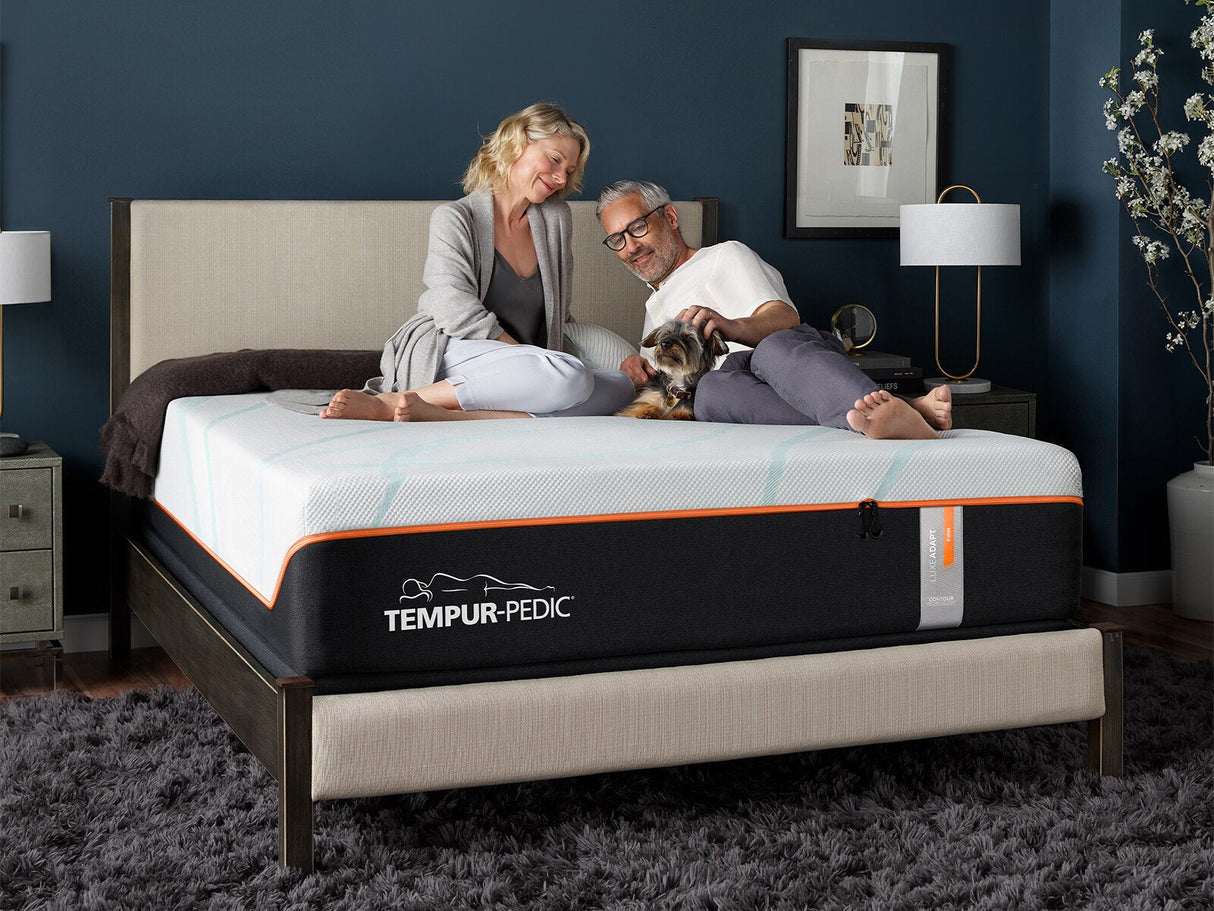 Tempur-Pedic LuxeAdapt Firm Mattress, Cal King Size -  Tempur-Pedic - Luna Furniture