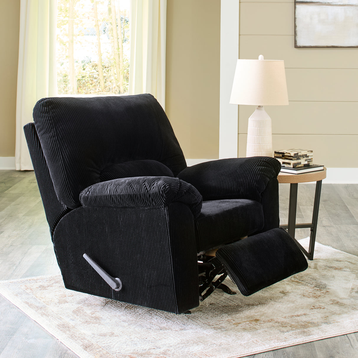 SimpleJoy Onyx Recliner - 2420425