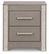 Surancha Full Panel Bed with Mirrored Dresser, Chest and Nightstand in Gray - PKG015270