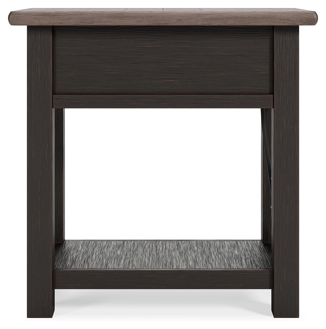 Tyler Creek 2 End Tables in Grayish Brown/Black - PKG010343