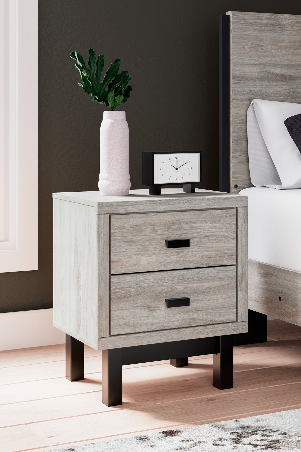 Vessalli King Panel Bed with Mirrored Dresser and 2 Nightstands in Gray from Ashley - Luna Furniture