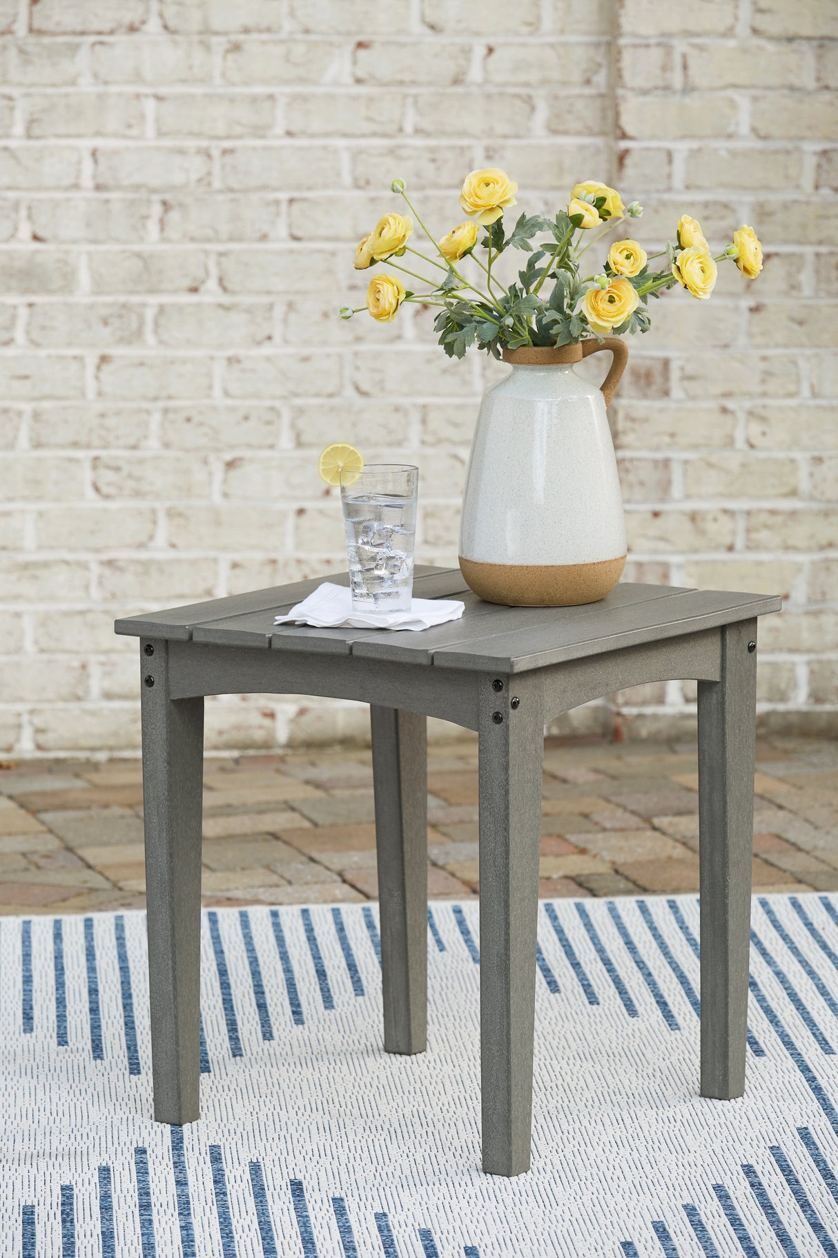 Visola Outdoor Chair with End Table in Gray - PKG011418