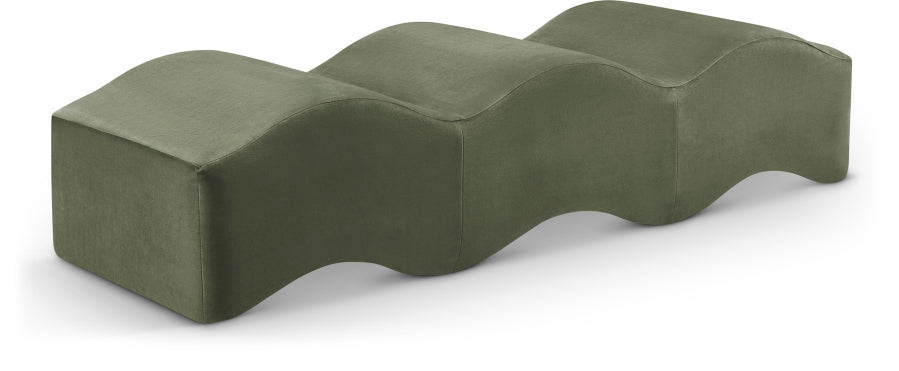 Wave Velvet Upholstered Bench in Green from Meridian - Luna Furniture