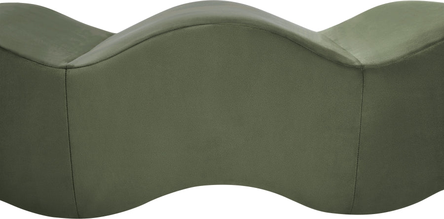 Wave Velvet Upholstered Bench in Green from Meridian - Luna Furniture