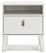 Aprilyn Full Bookcase Headboard with Dresser, Chest and 2 Nightstands in White from Ashley - Luna Furniture