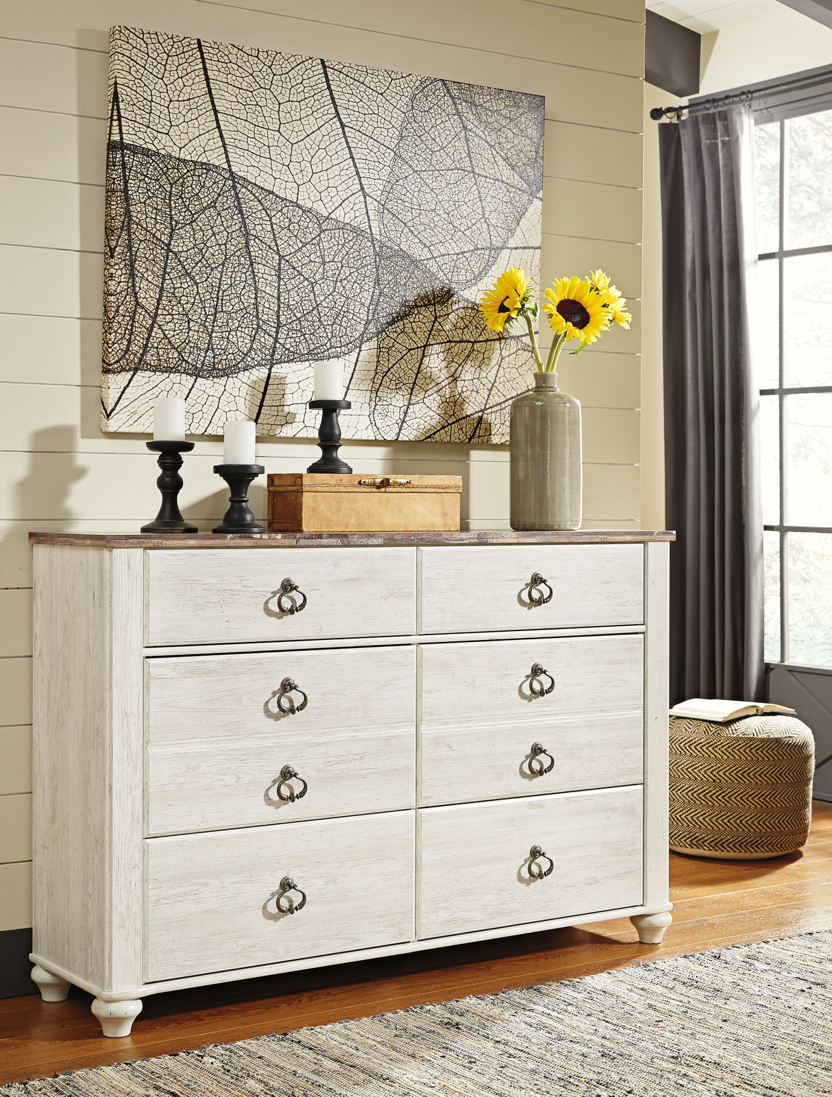 Willowton California King Panel Bed with Dresser in Whitewash from Ashley - Luna Furniture