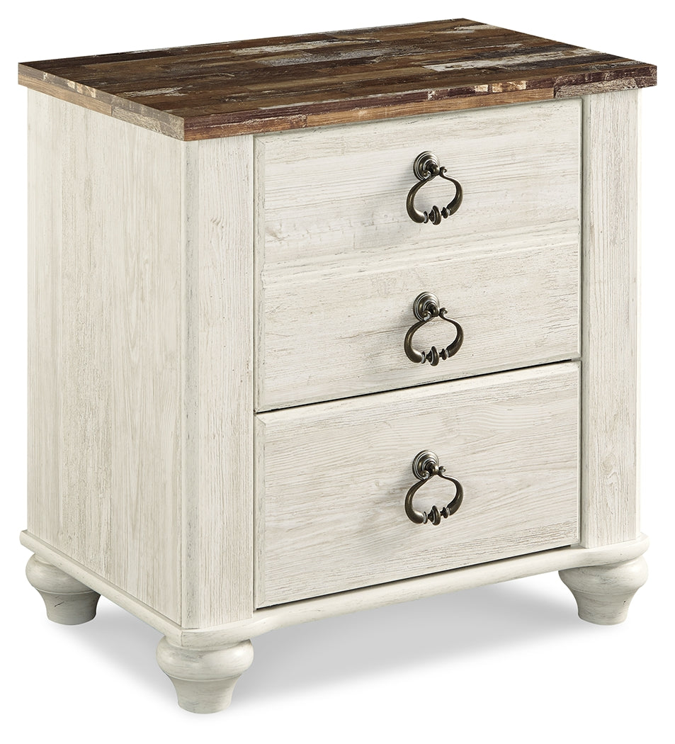 Willowton King Panel Bed with Mirrored Dresser and Nightstand in Whitewash - PKG020110